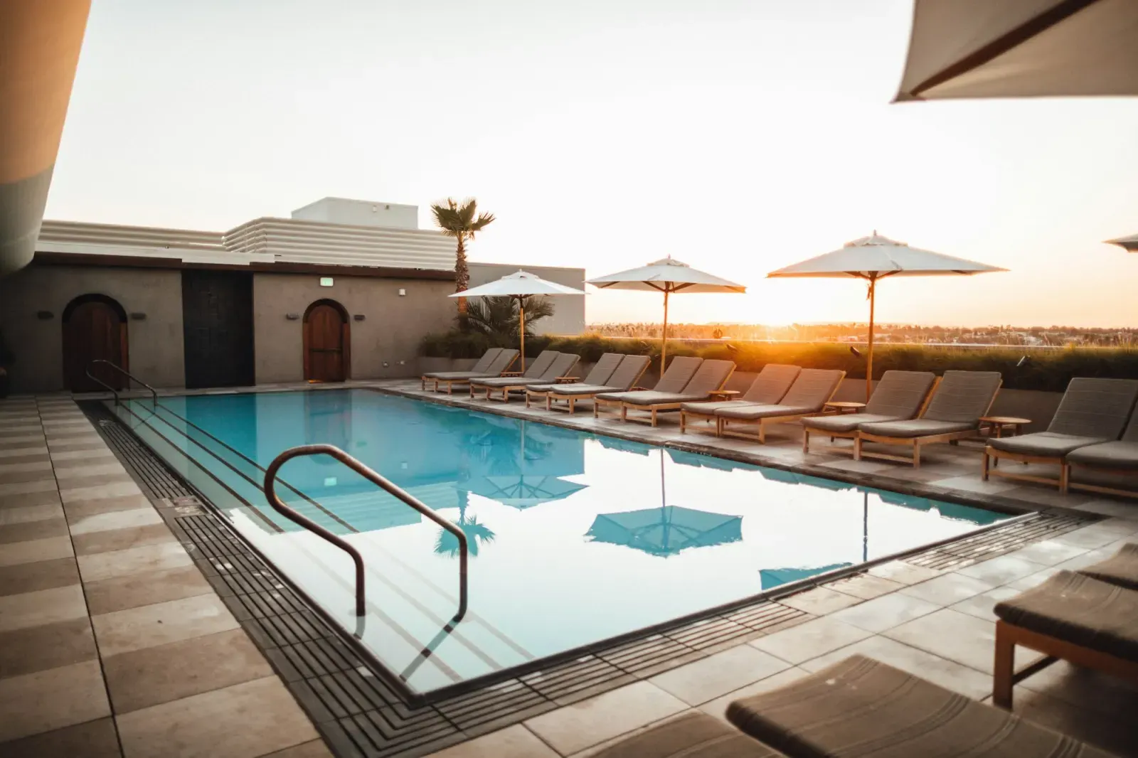 Entretien piscine d'exception Golfe de Saint-Tropez